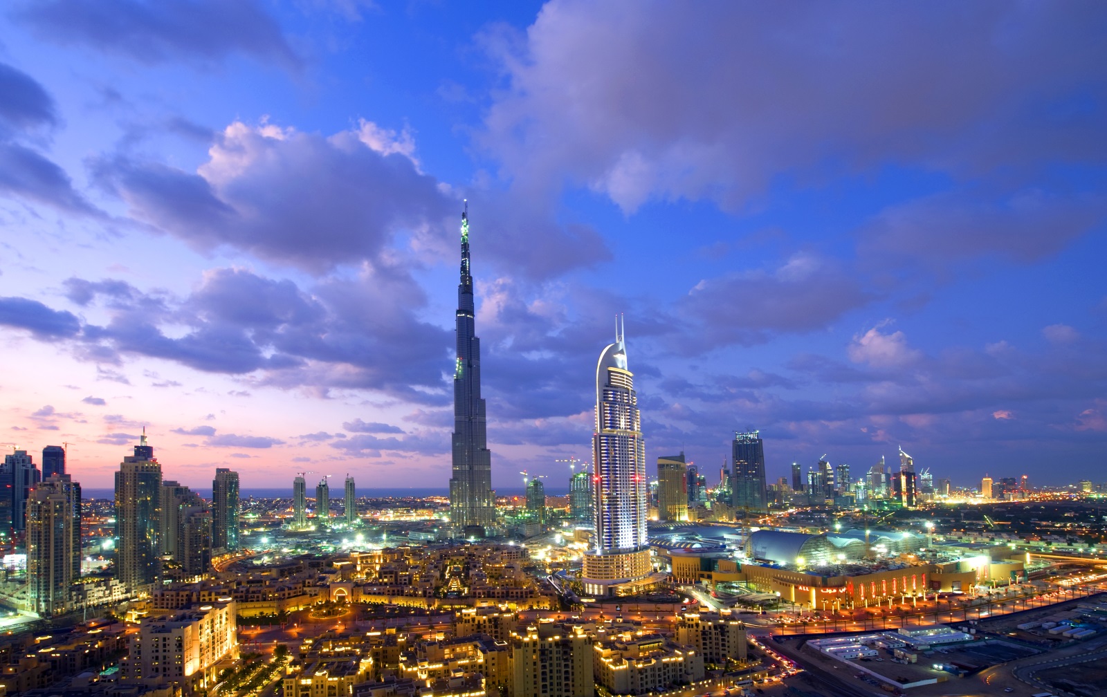 Dubai caters minimum wage earners to buy comfortable apartments in Dubai.